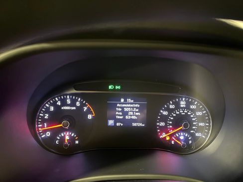 Used 2020 Kia Soul LX FWD image 21