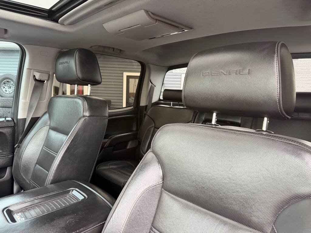 Used 2018 GMC Sierra 3500 Denali AWD/4WD image 14