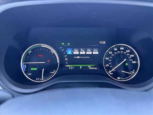 Used 2022 Toyota Sienna Limited image 15