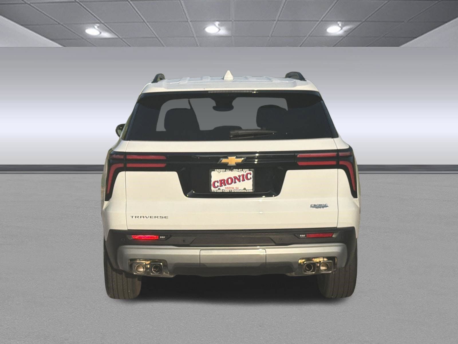 Used 2026 Chevrolet Traverse LT w/ Driver Confidence Package FWD image 4