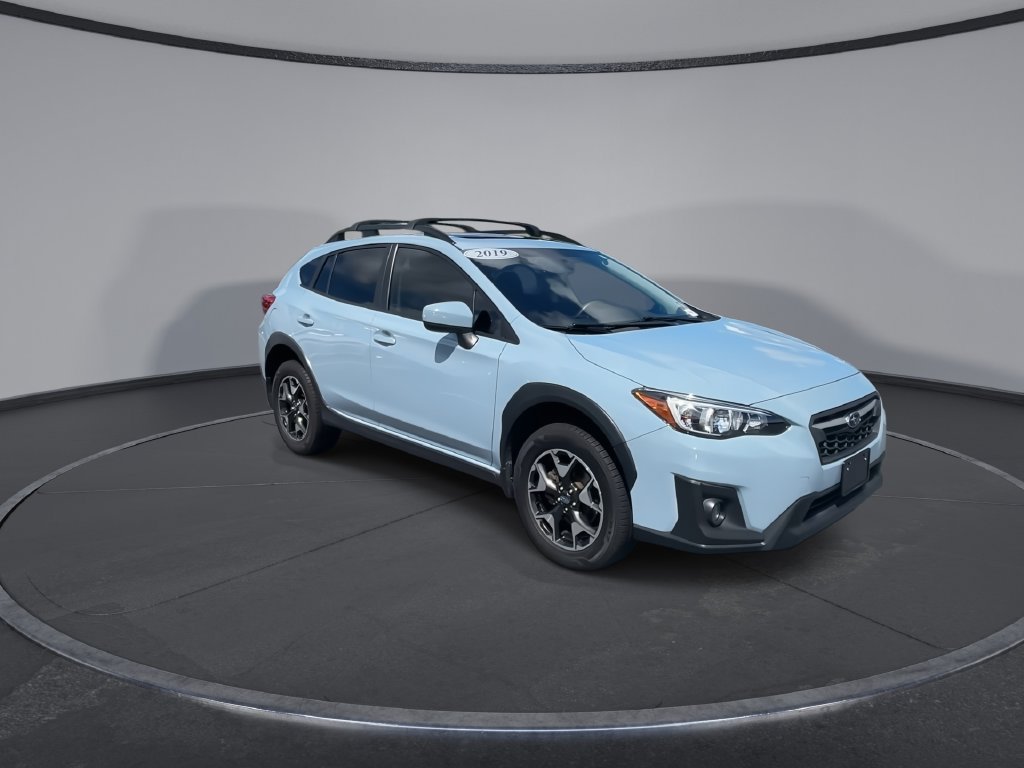 Used 2019 Subaru Crosstrek 2.0i Premium AWD/4WD image 2