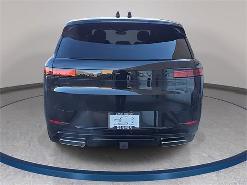 New 2025 Land Rover Range Rover Sport Dynamic SE image 6
