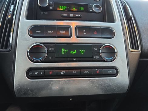 Used 2009 Ford Edge Limited image 16