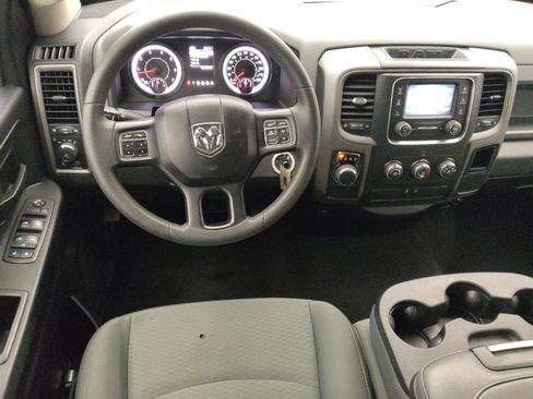 Used 2018 RAM 1500 Express image 22