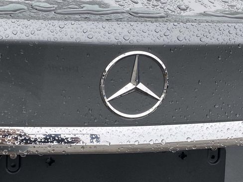 Used 2019 Mercedes-Benz C 300 Sedan image 12