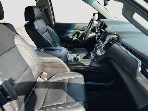 Used 2017 Chevrolet Tahoe LT image 28