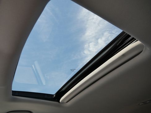 Used 2022 Honda Pilot EX-L image 34