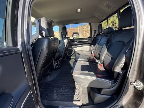 Used 2022 RAM 1500 Laramie image 10