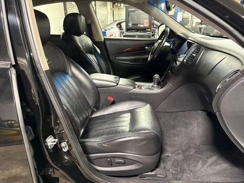Used 2012 INFINITI EX35 Journey image 10