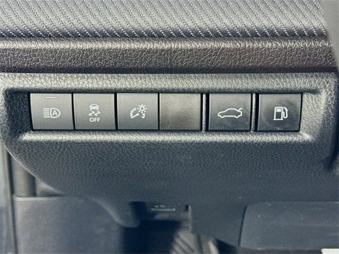 Certified 2025 Toyota Camry SE image 10