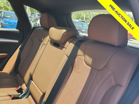 Used 2025 Audi Q5 2.0T Premium AWD/4WD image 12
