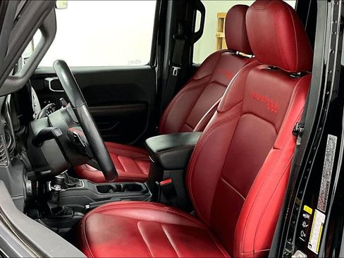 Used 2024 Jeep Wrangler Unlimited Rubicon 392 AWD/4WD image 30