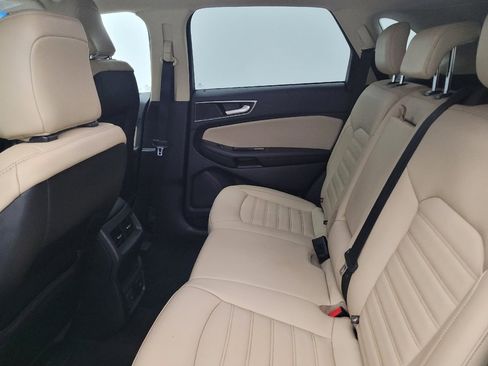 Used 2020 Ford Edge SEL w/ Convenience Package FWD image 18