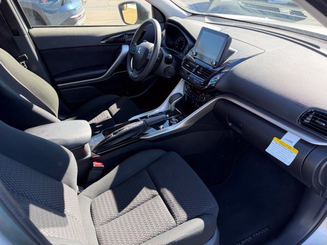Used 2024 Mitsubishi Eclipse Cross LE AWD/4WD image 33
