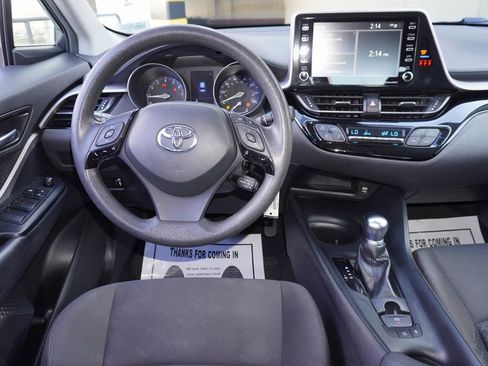 Certified 2020 Toyota C-HR LE image 11