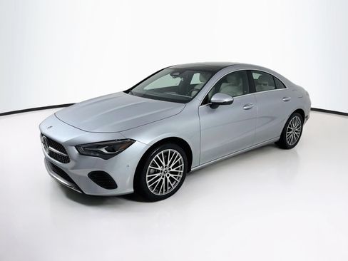 Used 2026 Mercedes-Benz CLA 250 image 3