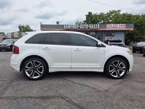 Used 2014 Ford Edge Sport w/ Driver Entry Package AWD/4WD image 10