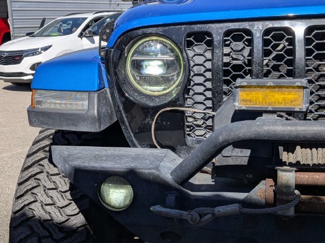 Used 2021 Jeep Gladiator Sport AWD/4WD image 9