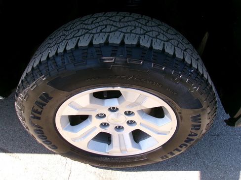 Used 2012 Chevrolet Silverado 1500 W/T image 10