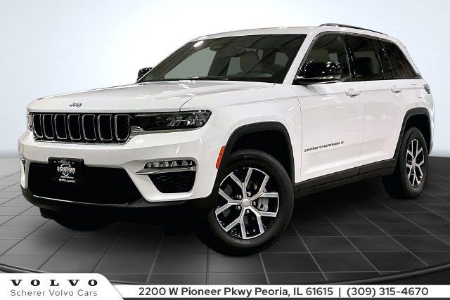 Used 2024 Jeep Grand Cherokee Limited AWD/4WD image 1