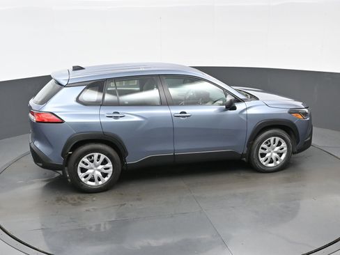 Used 2024 Toyota Corolla Cross L image 39