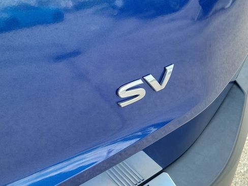Used 2023 Nissan Rogue SV w/ SV Premium Package FWD image 9