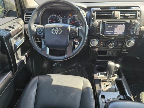 Used 2016 Toyota 4Runner Trail Premium AWD/4WD image 3