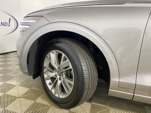 Used 2023 Genesis GV70 2.5T AWD/4WD image 23