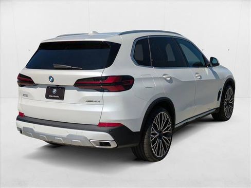 Certified 2026 BMW X5 xDrive40i image 2
