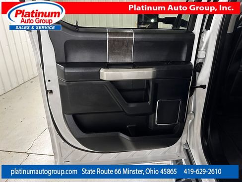 Used 2020 Ford F350 Lariat w/ Chrome Package AWD/4WD image 28