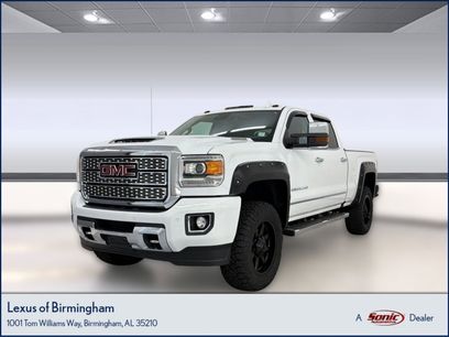 Used 2019 GMC Sierra 2500 Denali w/ Duramax Plus Package