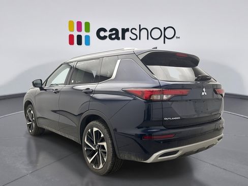 Used 2022 Mitsubishi Outlander SEL image 3