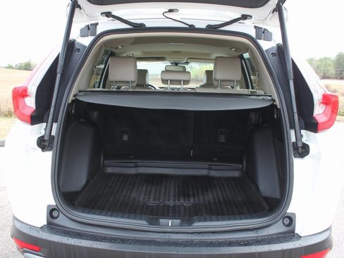 Used 2018 Honda CR-V Touring image 21