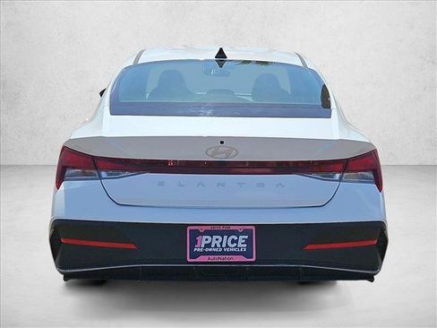 Certified 2024 Hyundai Elantra SEL FWD image 6