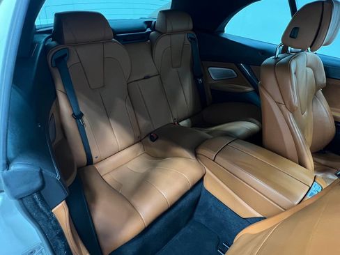 Used 2017 BMW M6 Convertible image 32