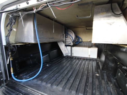 Used 2015 Toyota Tacoma PreRunner image 19