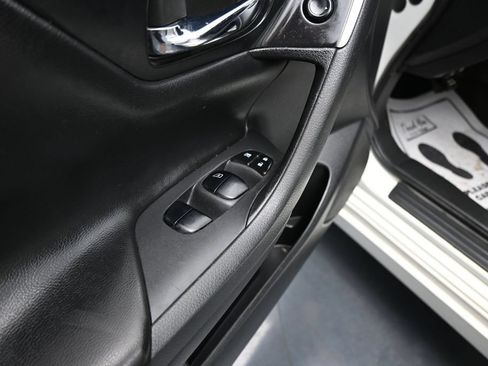 Used 2018 Nissan Altima 2.5 SV FWD image 11