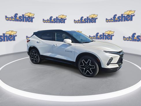 Certified 2023 Chevrolet Blazer RS w/ Driver Confidence II Package AWD/4WD image 3