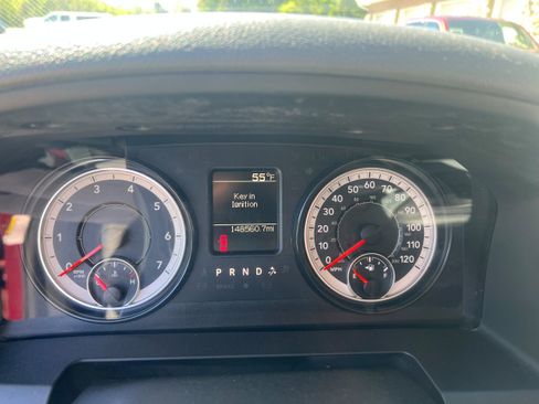 Used 2016 RAM 1500 Express AWD/4WD image 14