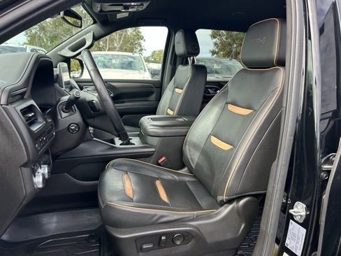 Used 2021 GMC Yukon XL AT4 image 14