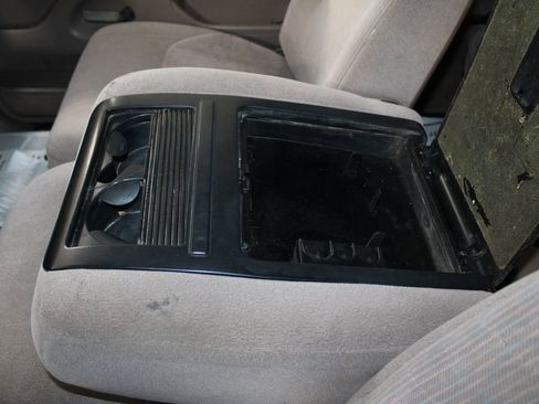 Used 1997 Ford F350 XLT image 49