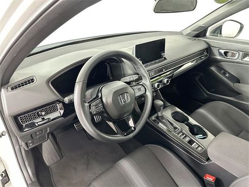 Used 2024 Honda Civic Sport image 10