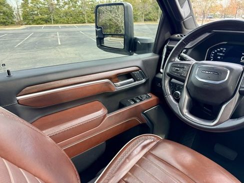 Used 2024 GMC Sierra 2500 Denali Ultimate w/ Max Trailering Package image 22