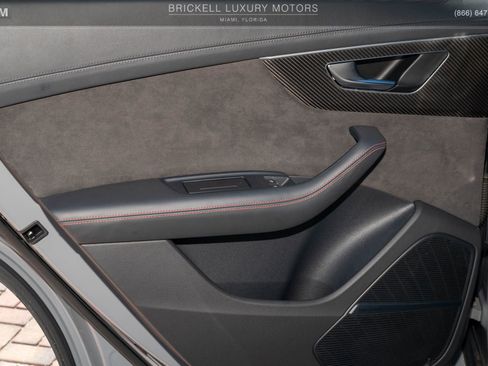 Used 2022 Audi RS Q8 4.0T w/ Black Optic Package image 18