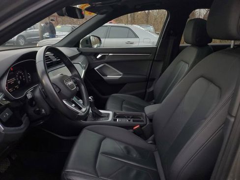 Used 2023 Audi Q3 2.0T Premium image 9