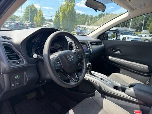 Used 2019 Honda HR-V LX image 13