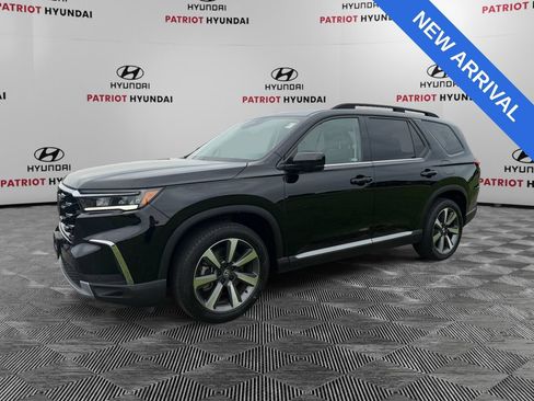 Used 2025 Honda Pilot Elite image 7