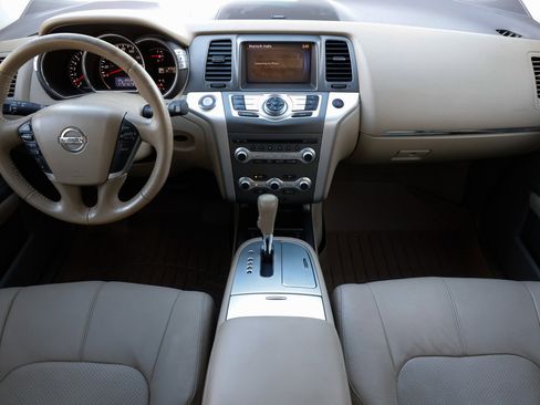 Used 2013 Nissan Murano SL w/ Navigation Pkg image 2