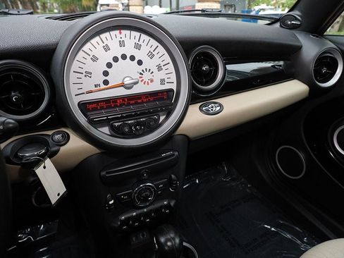 Used 2013 MINI Cooper Convertible FWD image 35
