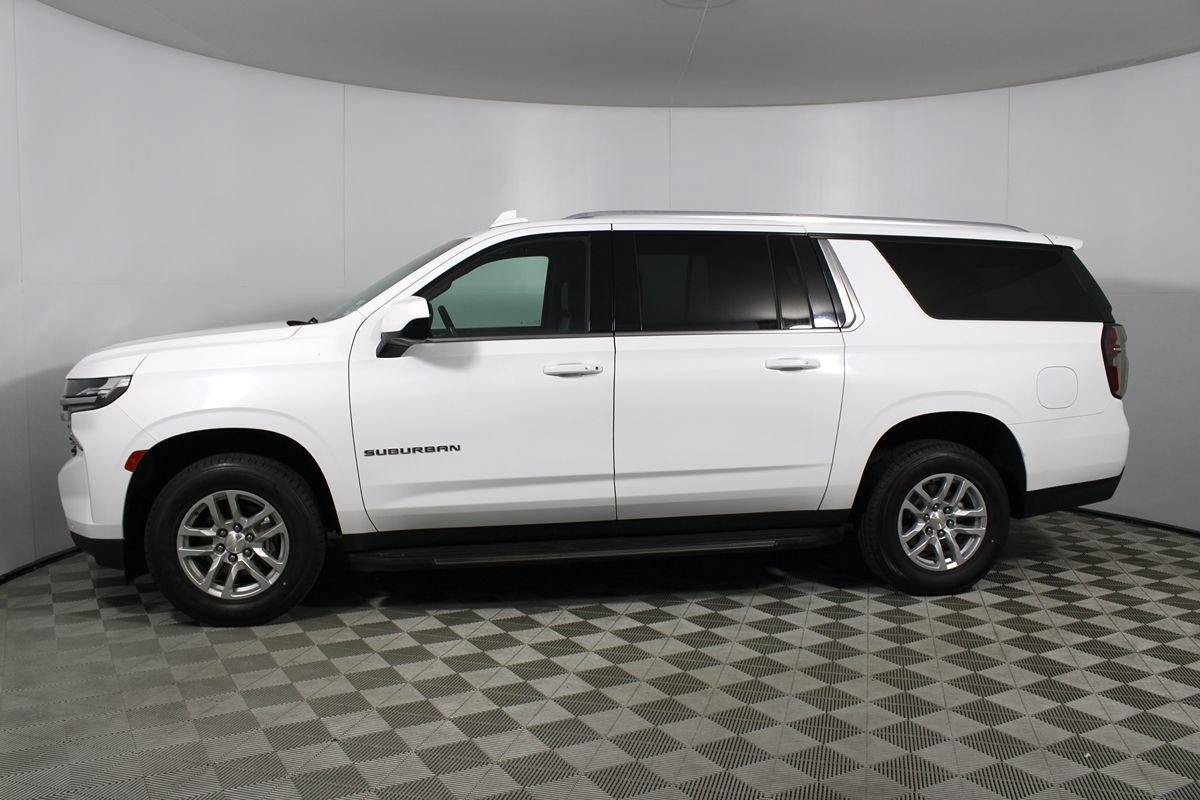 Used 2023 Chevrolet Suburban LT AWD/4WD image 37